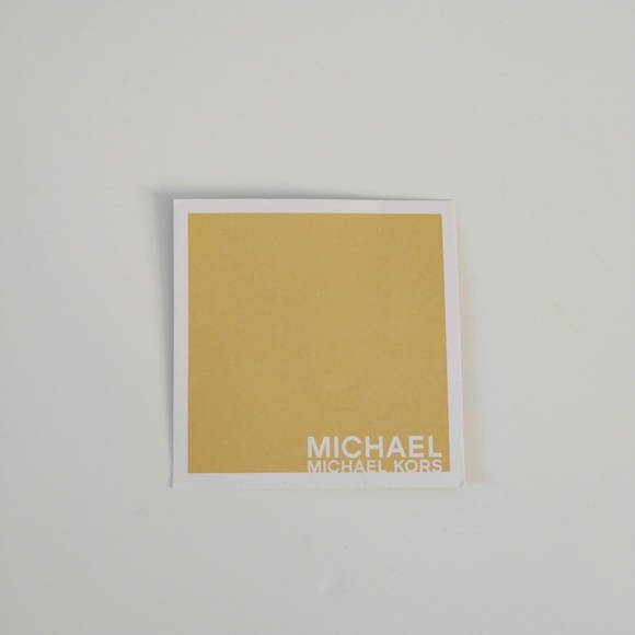 MICHAEL MICHAEL KORS
Large Vanilla Logo Printed Tote Bag - Picture 15 of 16